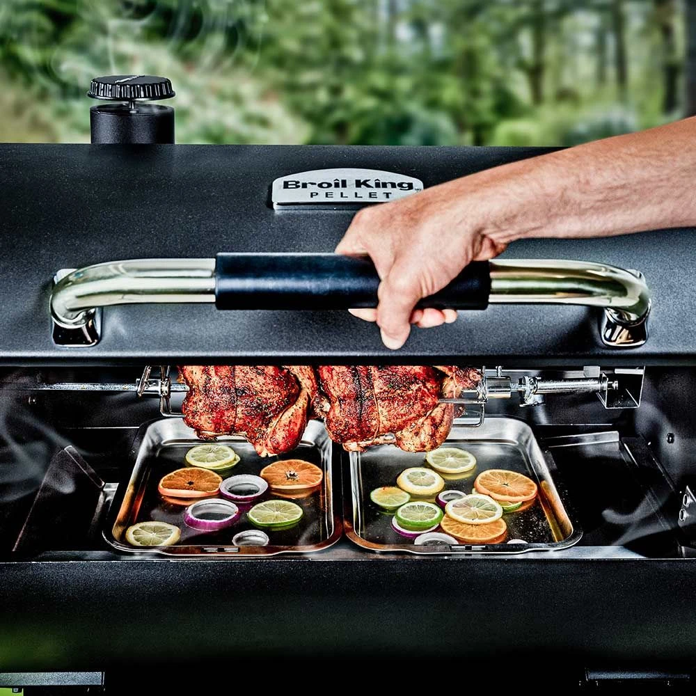 Broil King 496911 Regal Pellet 500 Pro Smoker, 58-Inches - Image 4