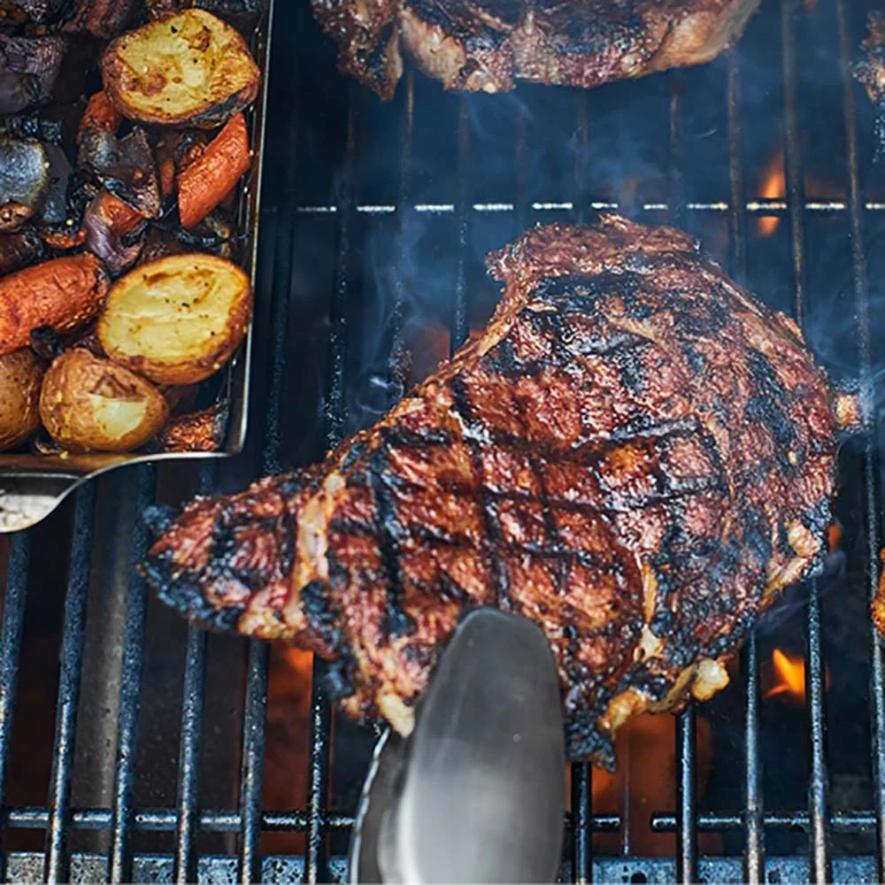 Weber SmokeFire EPX6 Freestanding Pellet Grill, 36-Inch, Stealth Edition (WEB-23611501) - Image 5